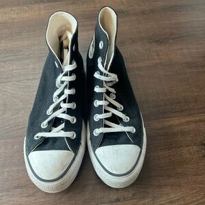 Barely worn Black Platform converse high top